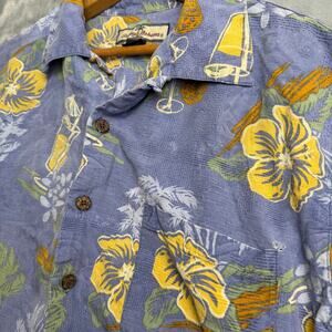 Tommy Bahama Mens 100 % Silk Sz M Hawaiian Shirt All Over Floral Camp Button Up